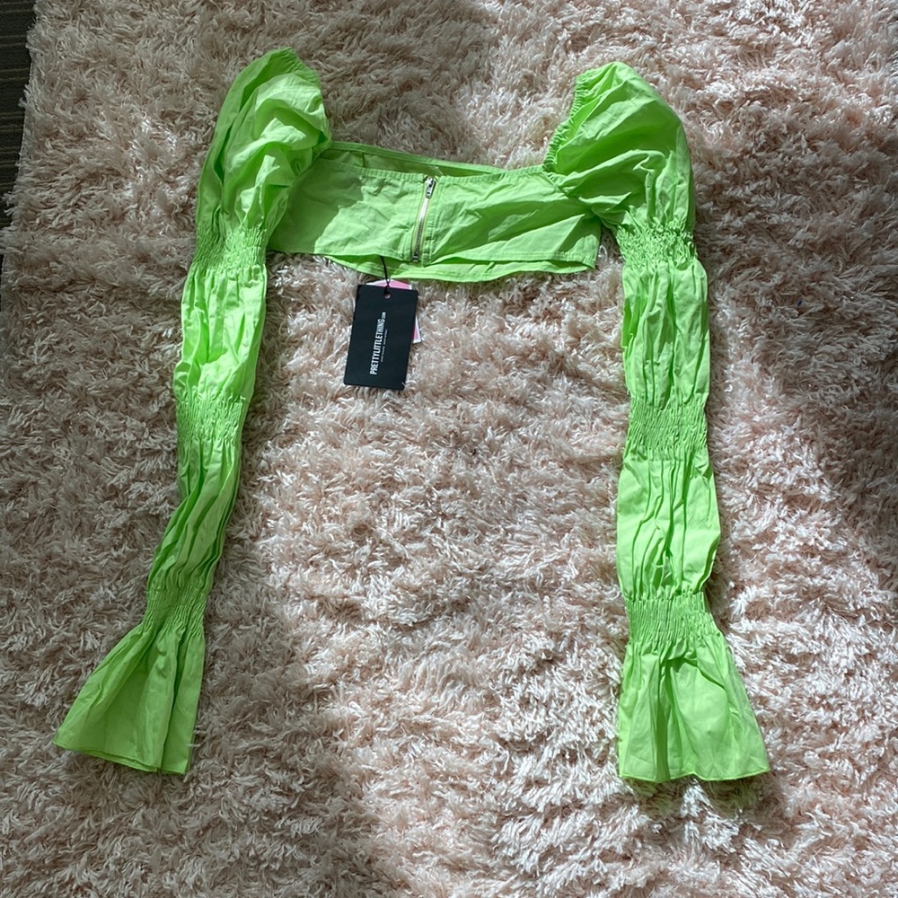 green crop with extra long sleeves